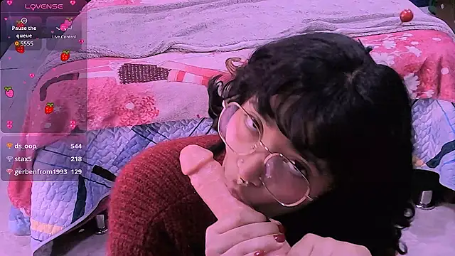 Czat XXX na żywo – NinaYellow