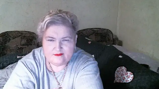 Lana555 即時 XXX 聊天