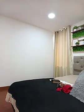 XXX chat uživo modela sasi_luna