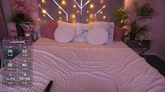 Czat XXX na żywo – MirielleNymph