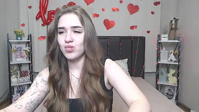 LauraHlot's Live XXX Chat