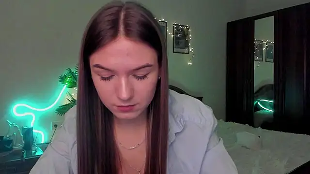 luna_lust_212's Live XXX Chat