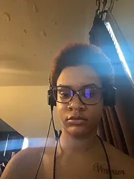 nickytheehawtien Live XXX chat