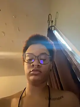 nickytheehawtie – Naživo XXX chat