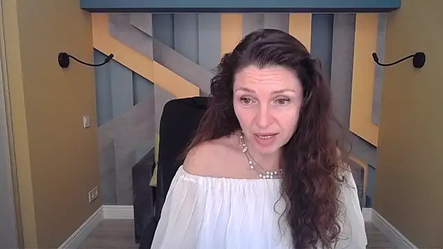 EllaLong Live XXX-chat