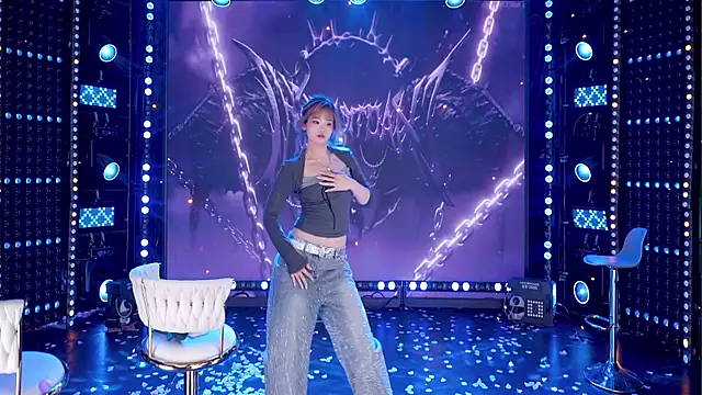 cdyyds003's Live XXX Chat