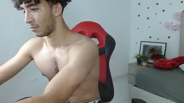 Caius_fox: онлайн-секс-чат