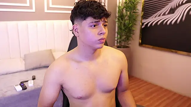 Ethan_occonor's Live XXX Chat