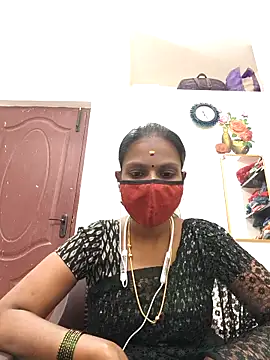 Tamil_Yalini12's Webcam Show