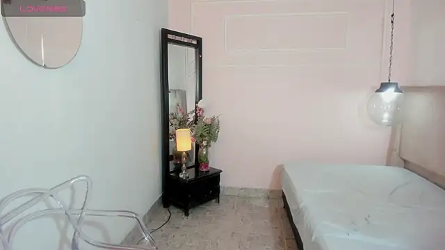 Chat XXX ao vivo de CharlotteKing8