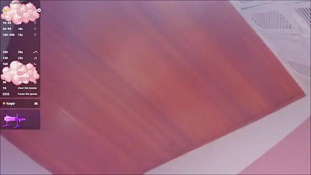 Chat +18 de elodie_walker ao vivo