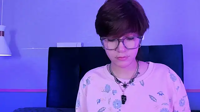 Tsuki_Marun Webbikameraesitys