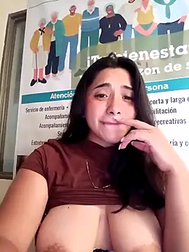 Czat XXX na żywo – ANDREA-10_