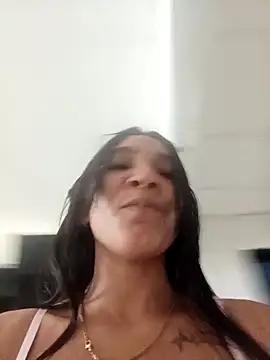 chikivivi-のウェブカメラショー