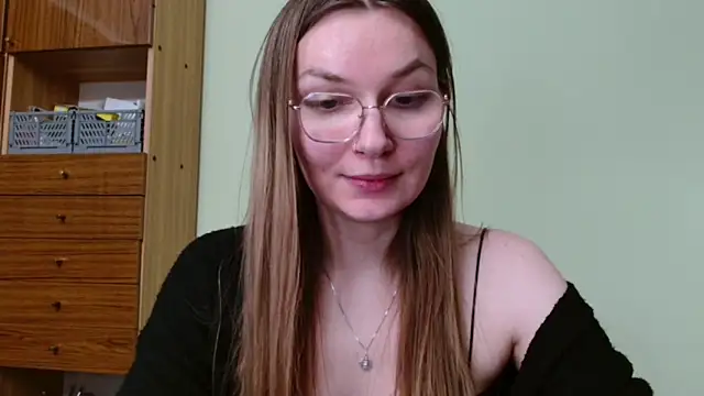 LooveELLYx Chat XXX live