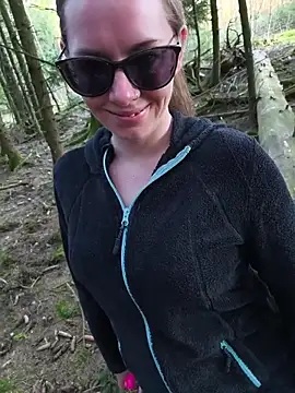 Squirtingcouple9094 Webcam Show