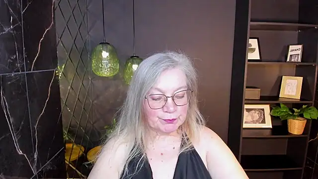 NataliMellow's Live XXX Chat