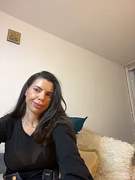 SeductiveBella Live XXX Chat