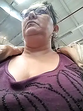 _Saraqueen's Live XXX Chat