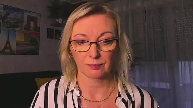 Webkamerová show vanessa_chat