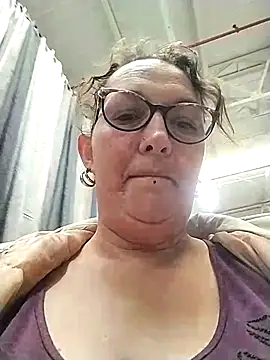 _Saraqueen live XXX chat