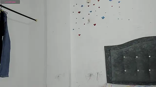 fridasr_3: онлайн-секс-чат