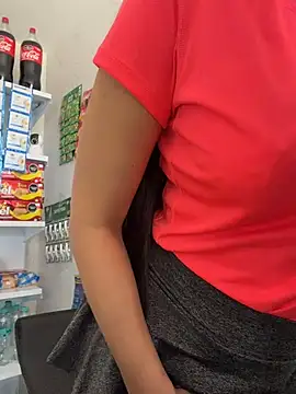 دردشة LittleDoll___ الجنسية المباشرة