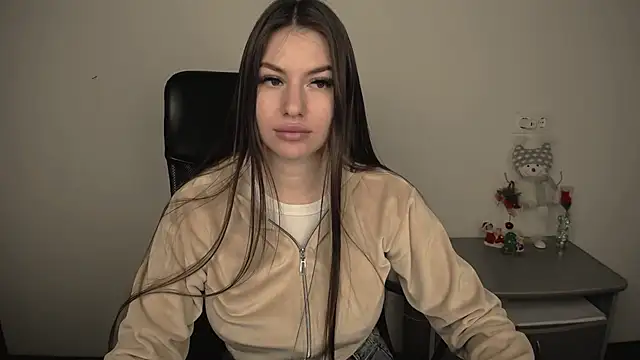 Chat +18 de Trinny_Love ao vivo