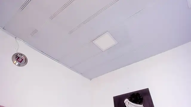 Chat +18 de mariaa_fernanda ao vivo