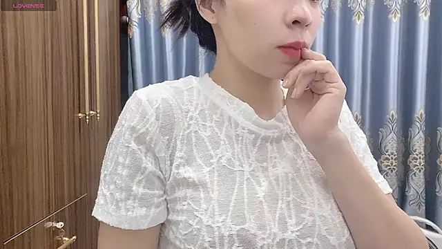 Ker-Skii's Live XXX Chat