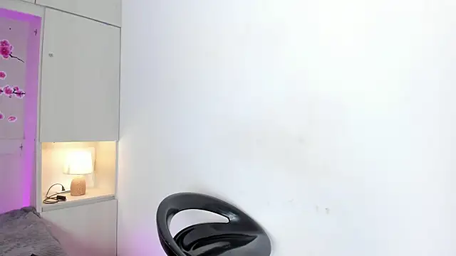 Stefannyevans_: онлайн-секс-чат