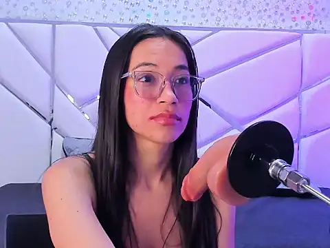 GabbieSkinny: онлайн-секс-чат