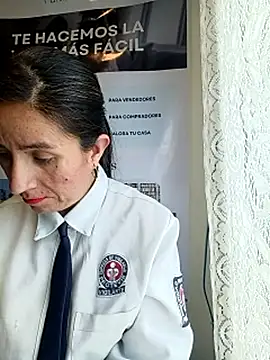 Valentina--1: онлайн-секс-чат