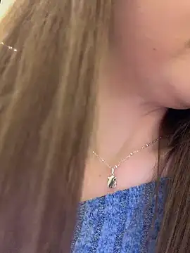 KristiRich: онлайн-секс-чат