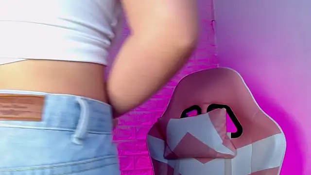 Dominic_Queen1126's Webcam Show