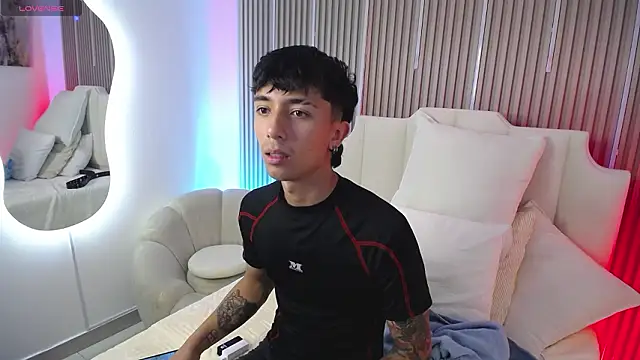 Aiden_Rivers_ Webcam-Show