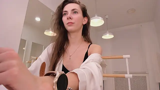 Scarlet_Muse_: онлайн-секс-чат