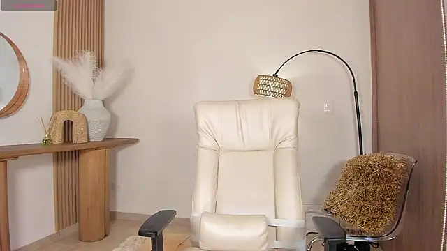 wandathompson_: онлайн-секс-чат