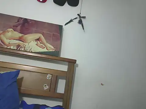 Živý XXX chat hideonbush051