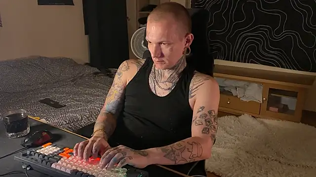 Živý XXX chat paulvelvet