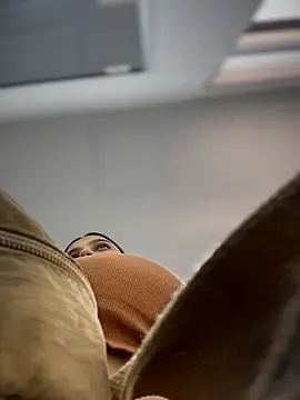 Colibri_xxxn Live XXX chat