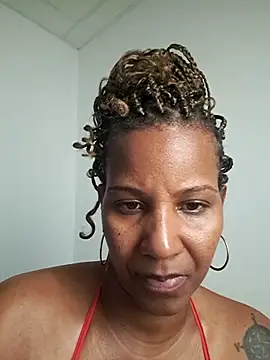 Chat XXX Live VikysDavis