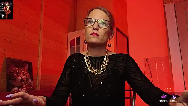 Chat +18 de Lady_Shine ao vivo