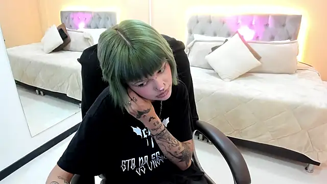 Bela_Craxkerr's Live XXX Chat