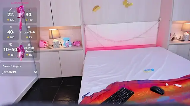 KellyKallahan Chat XXX in diretta