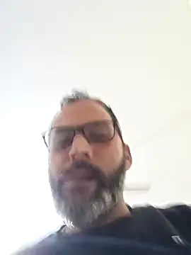 Show modela GentlemanX119 na web-kameri