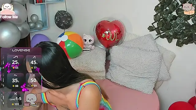 DestinyHills – Naživo XXX chat