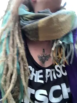 MenaDreadfull – Naživo XXX chat