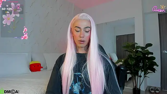 miss_tatiana_ Show in webcam