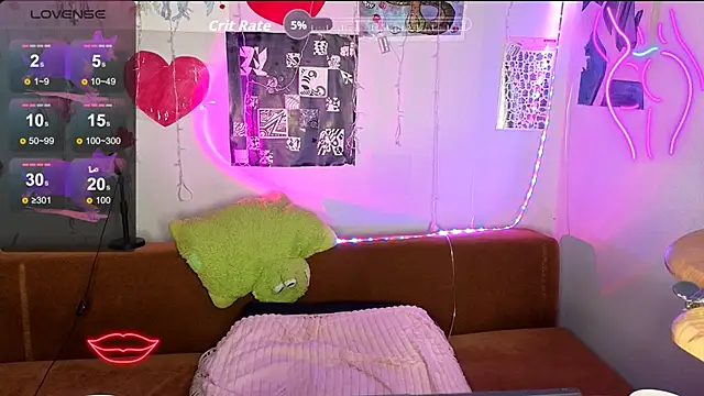 Chat +18 de RachelPirce ao vivo